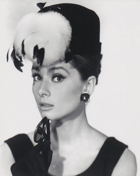 Howell Conant - Audrey Hepburn Breakfast at Tiffanys 1961, Antiek en Kunst, Kunst | Schilderijen | Modern