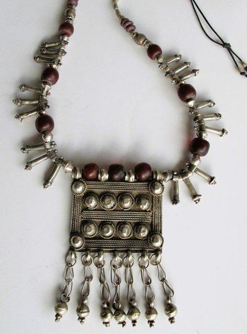 Zilver - Ketting met hanger - Ethiopië, Antiek en Kunst, Kunst | Niet-Westerse kunst