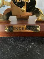 Decoratief ornament - Hendricks Gin brand display to weigh