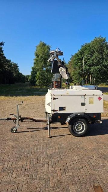 Veiling: Lichtmast Linz Electric EE1C10S G Diesel 2008 beschikbaar voor biedingen