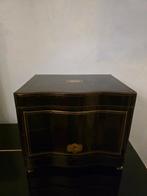 Cercueil - Bois, Laiton doré - Élégante cave à liqueurs