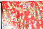 kimono - Iro-Uchikake (robe traditionnelle japonaise)} -