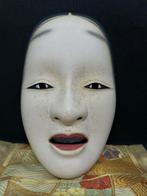 Masque Nô - Bois, Broderie de haute qualité sur un sac à, Antiek en Kunst