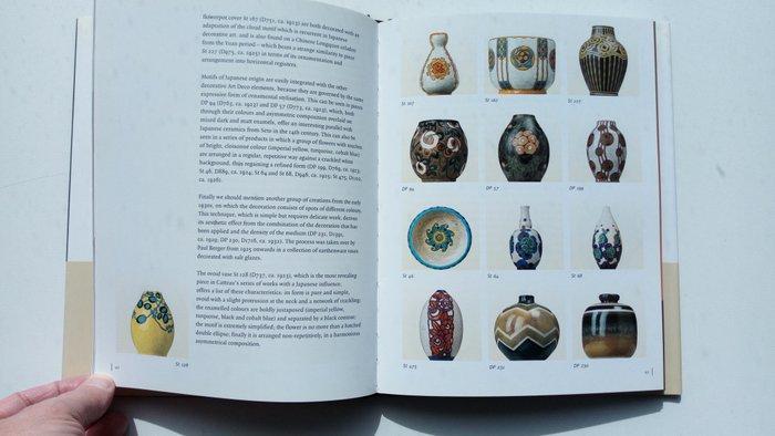 Book - Charles Catteau - Very Rare English Edition - 2001, Antiek en Kunst, Kunst | Designobjecten