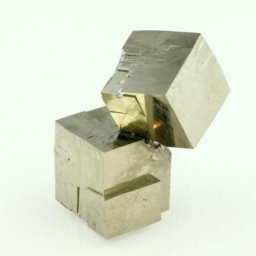 Livraison gratuite ! Pyrite amas de cristaux - Hauteur : 4.9, Verzamelen, Mineralen en Fossielen