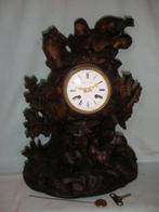 Zwarte Woud pendule - Zwarte Woud - Antiek Hout Messing