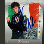 Mercedes - Topps n° 157 National Pride Signed - Kimi