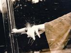Lee Miller (1907-1977) - Exploding Hand (Guerlain Shop, Antiek en Kunst