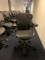 Herman Miller Aeron, Antraciet, Inclusief Posturefit, Verzenden, Zwart, Zo goed als nieuw, Bureaustoel