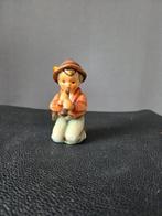 Goebel - Beeldje - Hummel N° 214 H 1  SHEPHERD BOY Kneeling