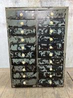 Kabinet - Staal - Industrial steel filing cabinet, Antiek en Kunst