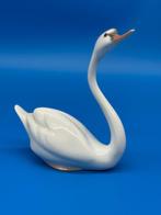 Figure - Herend Porzellan – Elegante Schwan, handbemalt,