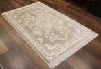 Tapis Hereke en porcelaine fine originale, pure soie sur, Nieuw