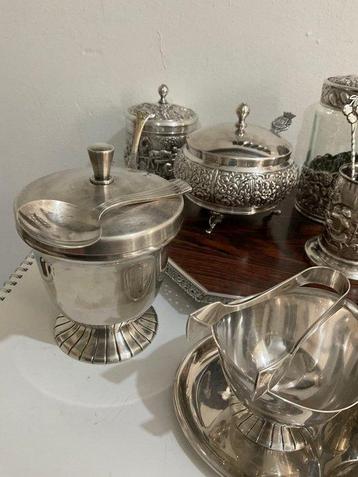 Vintage Verzilverde Douwe Egberts set o.a. Theebussen,