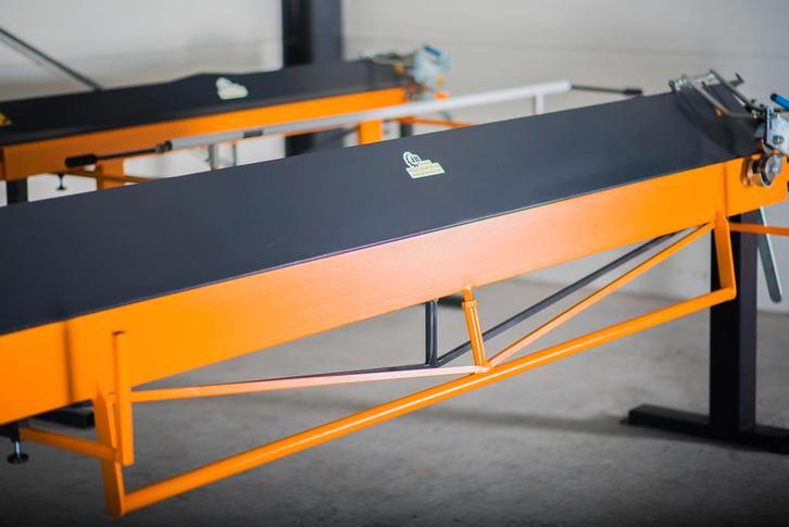 Plieuse à métaux, Articles professionnels, Articles professionnels Autre, Envoi