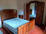 Chambre lit avec sommier, armoire, table - Kabinet (3) -