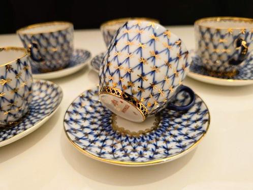 Lomonosov Imperial Porcelain Factory - Service à café pour 6, Antiek en Kunst, Antiek | Meubels | Tafels