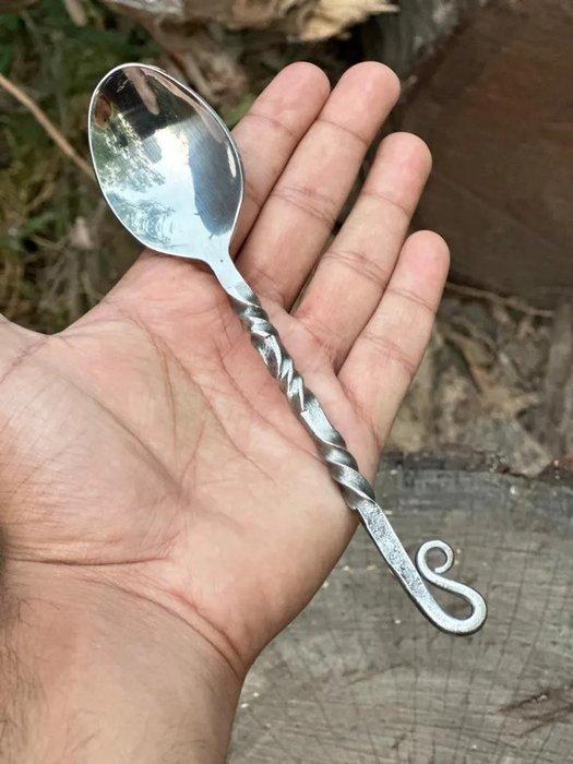 Bestekset (4) - Staal - Handgemaakt bestekset, Antiek en Kunst, Antiek | Keukengerei