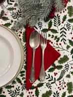 Complete set kersttafellaken en servetten voor grote tafels, Nieuw