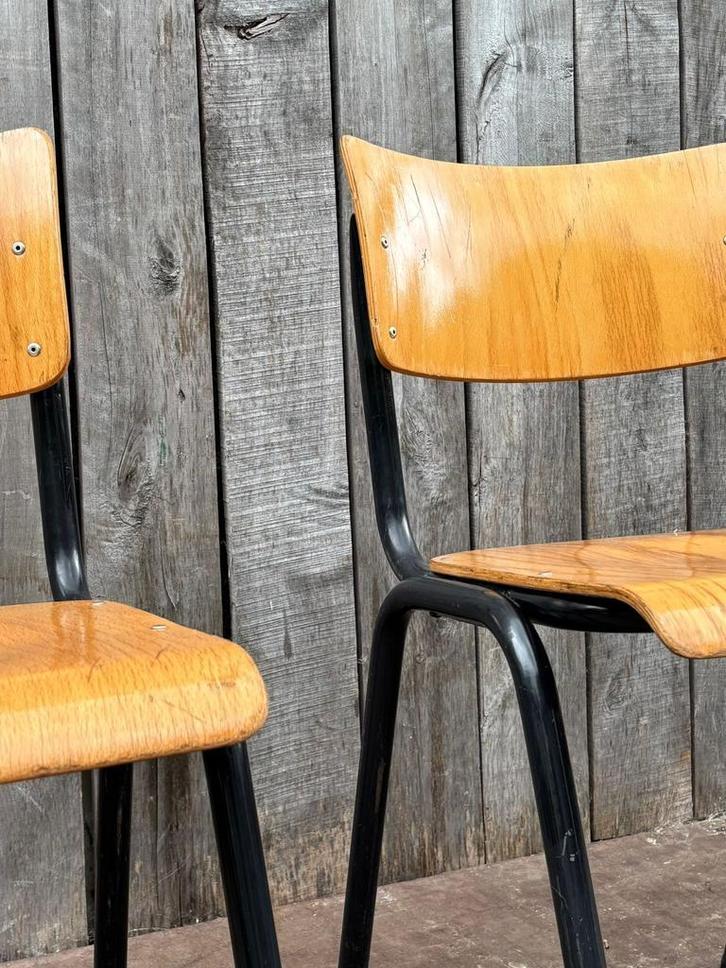 Stapelbare Elbe kantinestoelen uit de jaren ’70 | 75 stuks, Zakelijke goederen, Horeca | Meubilair en Inrichting, Meubilair, Gebruikt