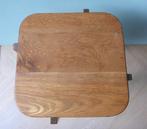 Tafel - bijzettafel - Eik - Amsterdamse School