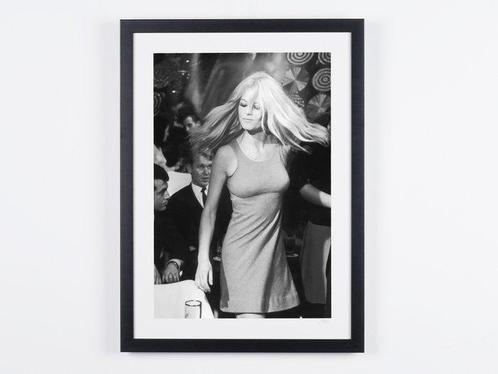 Brigitte Bardot - Two Weeks In September 1967 - Fine Art, Verzamelen, Film en Tv