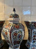 Vaas (3) - Kaststel - Aardewerk - Oud Delft