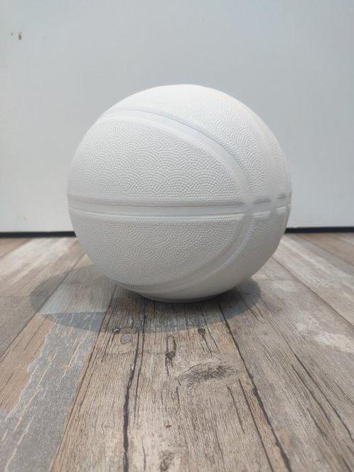 Noon (XX) - Basketball Sculpture, Antiek en Kunst, Kunst | Schilderijen | Modern