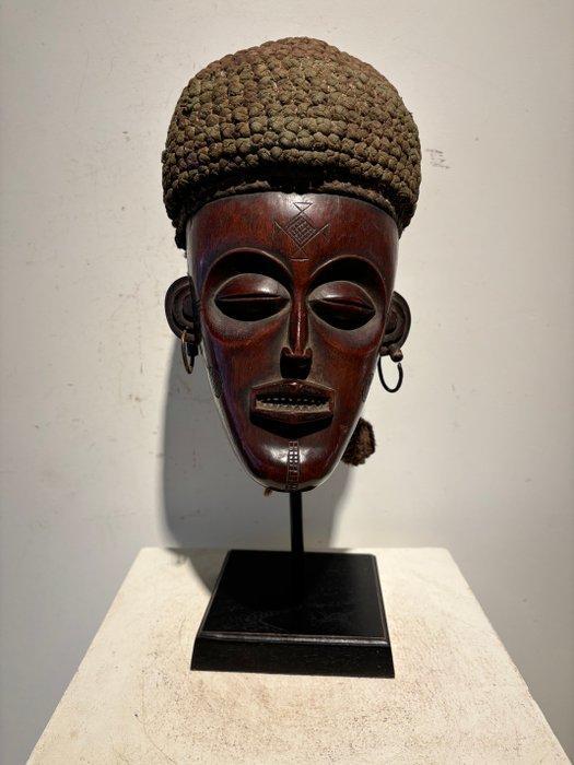 Dansmasker - Chokwe - Congo, Antiek en Kunst, Kunst | Niet-Westerse kunst