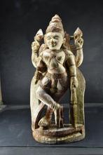 Groot beeld van God Vishnu - 49 cm - Hout - India - 19e eeuw, Antiek en Kunst