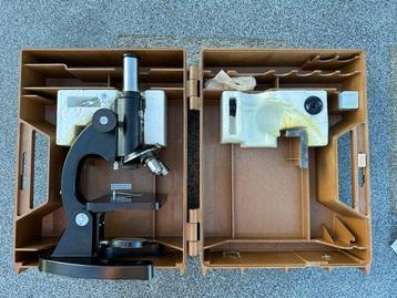 Monocular compound microscope - Olympus P 7133 - 1950-1960 -