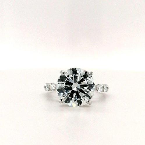 Zonder Minimumprijs - Ring - 18 karaat Witgoud - 5.99ct. tw., Handtassen en Accessoires, Ringen