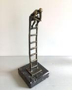 Corry Ammerlaan- Artihove - sculptuur, “ De Denker “