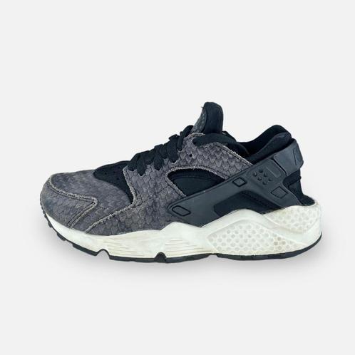 Nike Wmns Air Huarache Run Prm - Maat 37.5, Kleding | Dames, Schoenen, Sneakers, Verzenden