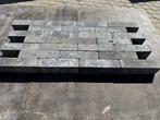 Veiling - 25 M2 Waalformaat Beton Antraciet Getrommeld 20x5x, Nieuw