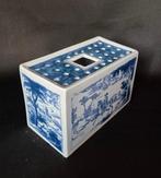 Oud Delft, Nijmegen - Vase - Delfts blauw brique à fleurs -
