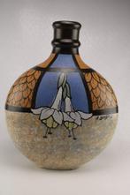 Antoine Dubois - Vaas - Keramiek - Gestileerde lelievaas, Antiek en Kunst