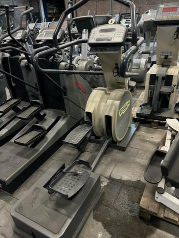 Technogym Rotex 600 XT Pro Crosstrainer disponible aux enchères