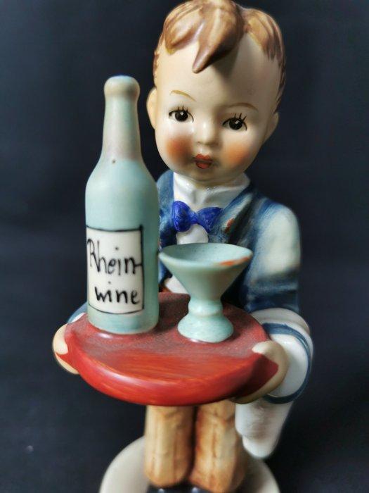 TMK6Goebel Hummel W Germany Hummel 154/I, The waiter, Antiquités & Art, Curiosités & Brocante