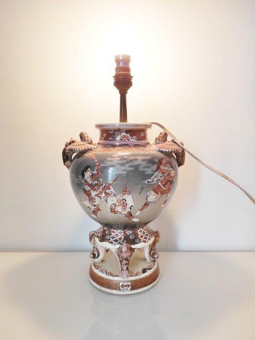 Tafellamp - Geurbrander Satsuma - Decor van krijgers -, Antiek en Kunst, Curiosa en Brocante