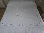 Ricco copriletto puro lino Bellora ricamo intaglio a