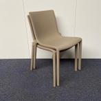 Resol KAT Design stoel voor binnen en buiten, Zand kleur