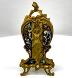 Beeldje - Antique art nouveau gilt-bronze enamelled pocket