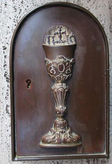 Porte - 1750-1800 - Ancienne porte de tabernacle avec calice