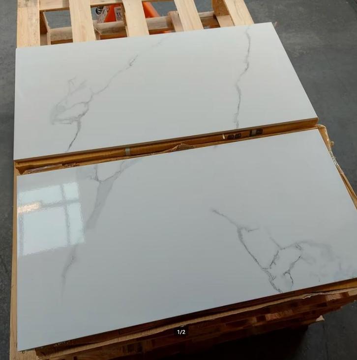 SALE - Calacatta 30x60cm, 8,5 m2 nr48 -  Keramische tegel  -, Doe-het-zelf en Bouw, Tegels, Nieuw, Ophalen of Verzenden