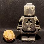 sculptuur, Fermacarte. Lego cavaliere templare. Massoneria., Antiquités & Art, Curiosités & Brocante