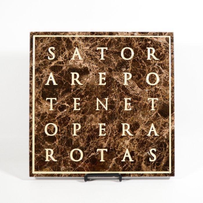 TM DESIGN - Bloksnijwerk, QUADRATO DEL SATOR - Famoso, Antiquités & Art, Curiosités & Brocante