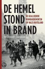 De hemel stond in brand 9789071206160, Boeken, Verzenden, Gelezen