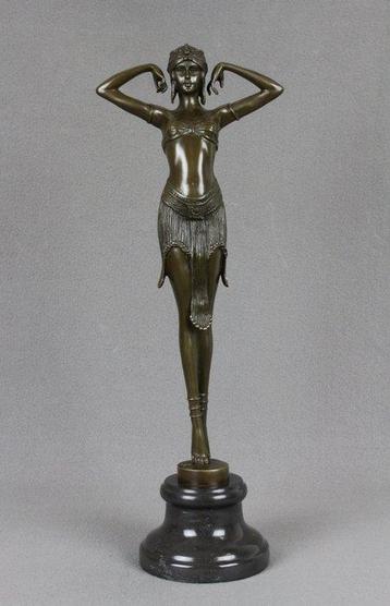 after Demetre Chiparus - sculptuur, Scarab Dancer - 3,2 kg -