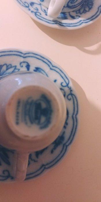 Thun - Koffieservies (9) - Porselein - Set bricco caffè e, Antiek en Kunst, Antiek | Keukengerei